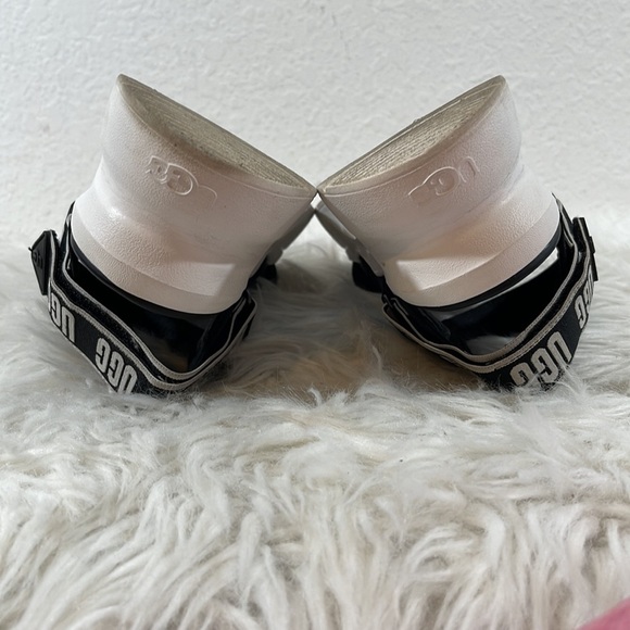 UGG L.A. Sun Platform Sandals Black & White Size 9 - Picture 9 of 12